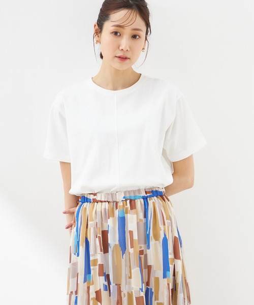 Petit Honfleur(プチオンフルール)の「【接触冷感・UVカット】オーガニックコットンラウンドヘムTシャツ(Tシャツ/カットソー・レディース・ホワイト/ブラック/イエロー/オレンジ・L/M)」の17枚目の写真