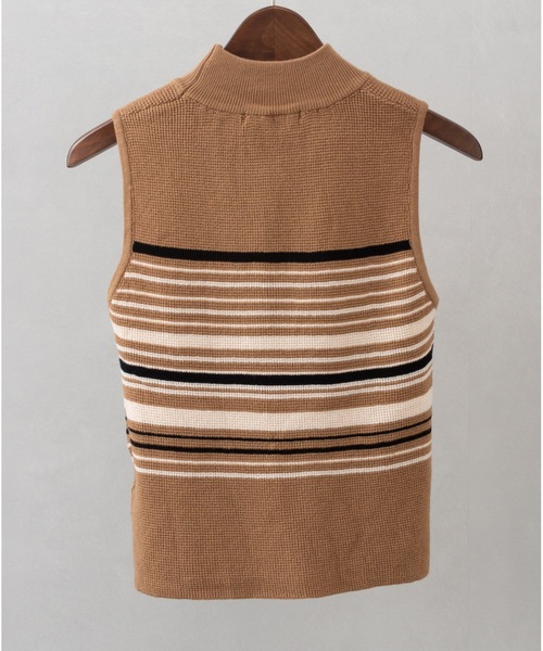 SpRay（スプレイ）の「マルチボーダーハイネックタンク（タンクトップ・レディース・グレイッシュベージュ/ブラック/カーキ/モカ/ベージュ・FREE）」の14枚目の写真