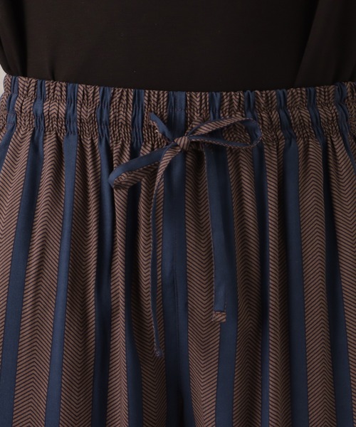 NAVY（ネイビー）の「接触冷感　レーヨンアンクルパンツ　イージーパンツ（その他パンツ・メンズ・ネイビー×ホワイト/ブラウン/チャコール/ブラック/ネイビー・L/XL/M）」の12枚目の写真