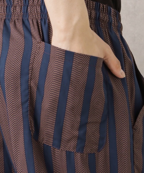 NAVY（ネイビー）の「接触冷感　レーヨンアンクルパンツ　イージーパンツ（その他パンツ・メンズ・ネイビー×ホワイト/ブラウン/チャコール/ブラック/ネイビー・L/XL/M）」の9枚目の写真