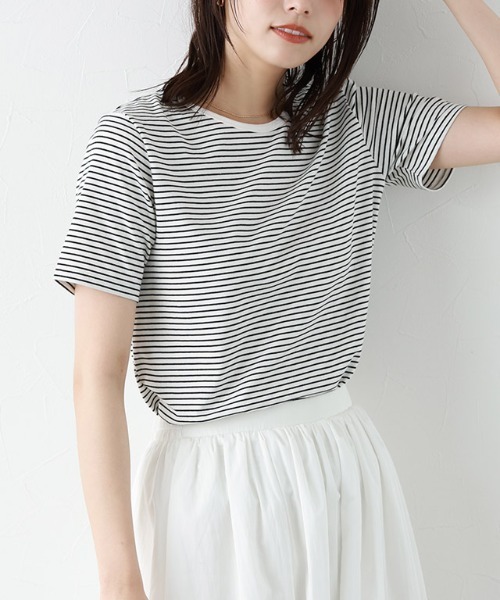 Pierrot(ピエロ)の「シンプルボーダーTシャツ(Tシャツ/カットソー・レディース・ホワイト×ブラック/ブラック×ホワイト・M/L)」の1枚目の写真