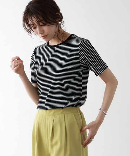 Pierrot(ピエロ)の「シンプルボーダーTシャツ(Tシャツ/カットソー・レディース・ホワイト×ブラック/ブラック×ホワイト・M/L)」の4枚目の写真