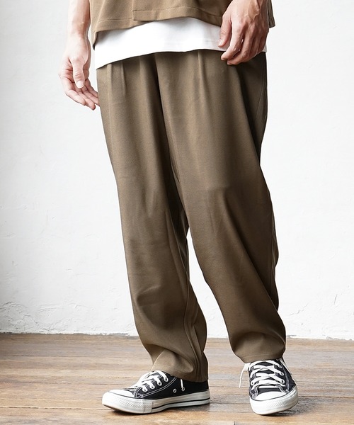 MinoriTY(マイノリティ)の「【MinoriTY】とろみイージーパンツ ワイドパンツ テーパードパンツ 秋服 (その他パンツ・メンズ・ライトグレー/ブラック/ブルーグリーン/ライトブラウン・S/M/L)」の4枚目の写真