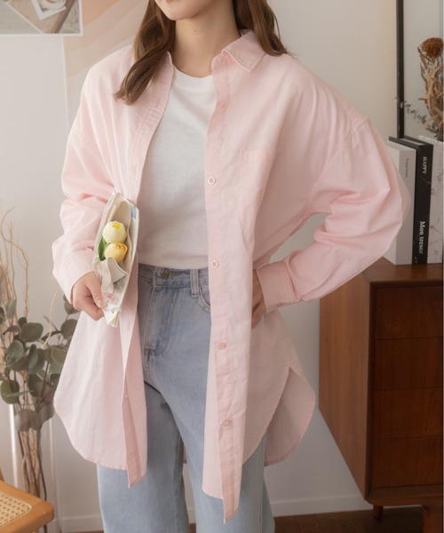 Ada.（エイダ）の「ベーシック オーバーサイズマニッシュ 長袖 シャツ（シャツ/ブラウス・レディース・ブルー/ピンク/ホワイト/イエロー・FREE）」の11枚目の写真