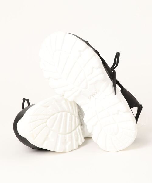 ALAND（エーランド）の「スニーカーサンダル 2198599（サンダル・レディース・ホワイト/ブラック・MEDIUM/LARGE/SMALL）」の3枚目の写真