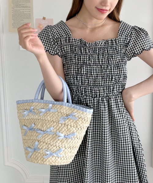 Loueme（ルエム）の「メニーリボン巾着バスケットバッグ（かごバッグ・レディース・ピンク/ライトブルー/ブラック・FREE）」の9枚目の写真