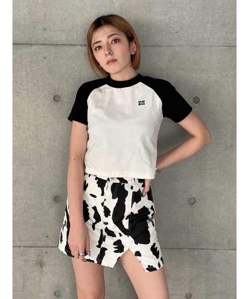 ENVYM（アンビー）の「スリットツイルミニスカート（スカート・レディース・ブラック/マルチ・SMALL/MEDIUM）」の8枚目の写真