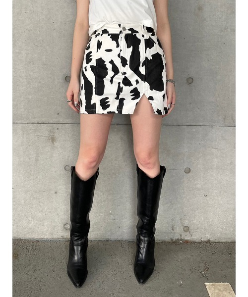 ENVYM（アンビー）の「スリットツイルミニスカート（スカート・レディース・ブラック/マルチ・SMALL/MEDIUM）」の11枚目の写真