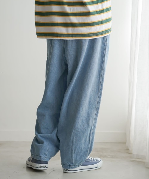 Auntie Rosa(アンティローザ)の「タックバルーンデニムパンツ(デニムパンツ・レディース・ブルー/ネイビー・MEDIUM/LARGE/SMALL)」の18枚目の写真