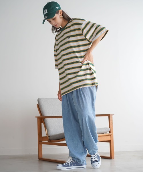 Auntie Rosa(アンティローザ)の「タックバルーンデニムパンツ(デニムパンツ・レディース・ブルー/ネイビー・MEDIUM/LARGE/SMALL)」の4枚目の写真