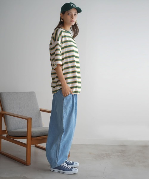 Auntie Rosa(アンティローザ)の「タックバルーンデニムパンツ(デニムパンツ・レディース・ブルー/ネイビー・MEDIUM/LARGE/SMALL)」の15枚目の写真