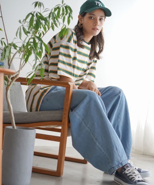 Auntie Rosa(アンティローザ)の「タックバルーンデニムパンツ(デニムパンツ・レディース・ブルー/ネイビー・MEDIUM/LARGE/SMALL)」の12枚目の写真