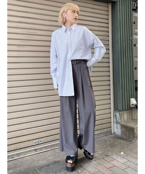 MURUA（ムルーア）の「ベーシックオーバーシャツ（シャツ/ブラウス・レディース・ブルー/その他1/ホワイト・FREE）」の14枚目の写真