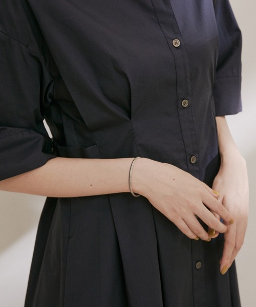 SALON adam et rope'（サロン アダム エ ロペ）の「【ERICKA NICOLAS BEGAY】ナバホスタンプバングル-01（バングル/リストバンド・レディース・シルバー・FREE）」の3枚目の写真