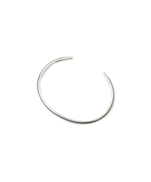 SALON adam et rope'（サロン アダム エ ロペ）の「【ERICKA NICOLAS BEGAY】ナバホスタンプバングル-01（バングル/リストバンド・レディース・シルバー・FREE）」の6枚目の写真