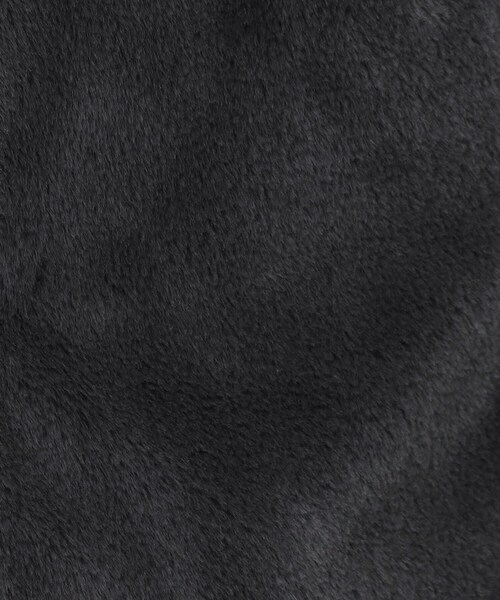 THE SHOP TK (ザ ショップ ティーケー )の「◆ふわふわフェイクファーベスト【洗濯機洗い可】(ベスト・レディース・ナチュラル/チャコールグレー・99)」の18枚目の写真