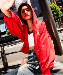 BACK TO THE FIELD | 【MLB】ロゴ刺繍コンパクトZIPパーカー(パーカー)