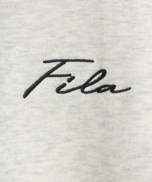 FILA（フィラ）の「FILA/フィラ 別注 オーバーサイズ 裏起毛 ロゴ ワンポイント刺繍 スウェット パーカー フーディー/長袖 トップス プルオーバー/レディース メンズ（パーカー・レディース・ブラック系その他/ブラック/ホワイト/ブルー系その他/オートミール/ネイビー・L/M/LL）」の19枚目の写真