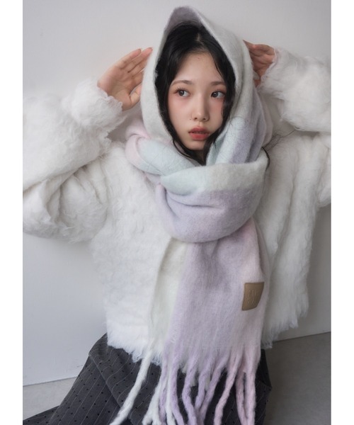 mellowneon（メロウネオン）の「ボリュームブロックチェックマフラー（マフラー・レディース・グレー/ベージュ/グリーン/ブラウン/チャコールグレー/ブルー/カーキ/ベビーピンク/マスタード・FREE）」の17枚目の写真