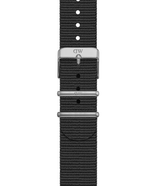 Daniel Wellington（ダニエルウェリントン）の「アップルウォッチ  ナトーストラップ Smart Watch NATO Strap（デジタル腕時計・メンズ・シルバー×ブラック・20mm）」の5枚目の写真
