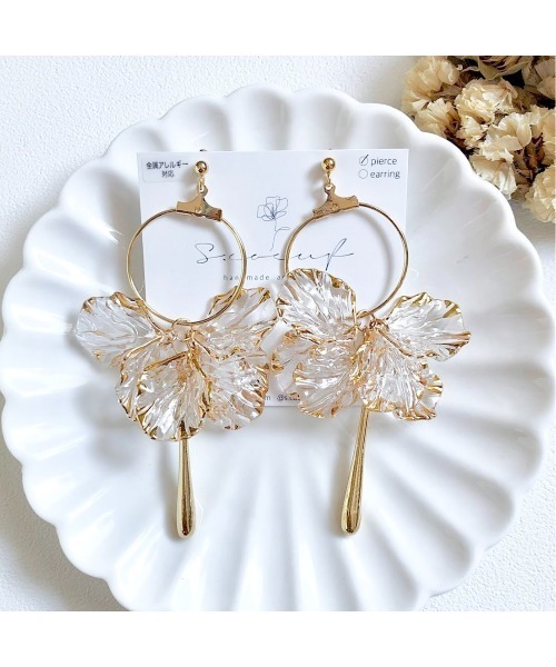 tone(トーン)の「【S.coeuf】【S.coeuf】金属アレルギー対応ピアス フープ×ふちどりゴールドシェル(MA)(ピアス(両耳用)・レディース・ホワイト/クリア・FREE)」の2枚目の写真