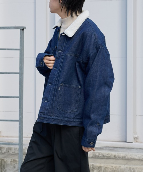 COLONY 2139（コロニートゥーワンスリーナイン）の「裏ボアデニムジャケット（デニムジャケット・メンズ・ブルー/ネイビー・SMALL/MEDIUM/LARGE）」の17枚目の写真