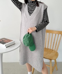 CLEA（クレア）の「Vネックニットベストワンピース（ワンピース）」