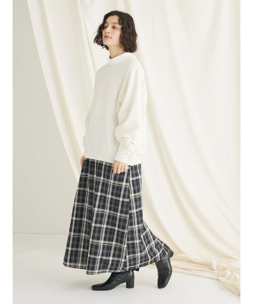 CRAFT STANDARD BOUTIQUE(クラフトスタンダードブティック)の「シェニールヤーンニットプルオーバー(ニット/セーター・レディース・アイボリー/グリーン/ネイビー・FREE)」の20枚目の写真