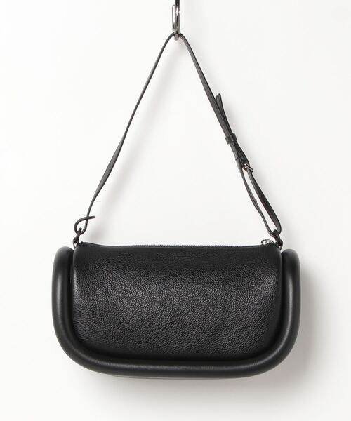 JW Anderson(ジェイダブリューアンダーソン)の「THE BUMPER-15(ハンドバッグ・レディース・ブラック・UNI)」の2枚目の写真