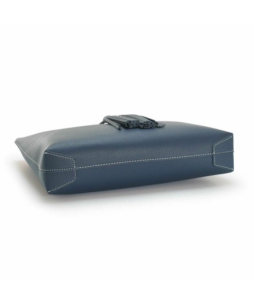BarcosBlue（バルコスブルー）の「【BARCOS BLUE/バルコスブルー】タッセル付きトートバッグ（小さめサイズ）（トートバッグ・レディース・ブルー/シルバー/ブルーグリーン/ラベンダー/ホワイト/ピンク/レッド・ONE SIZE）」の13枚目の写真