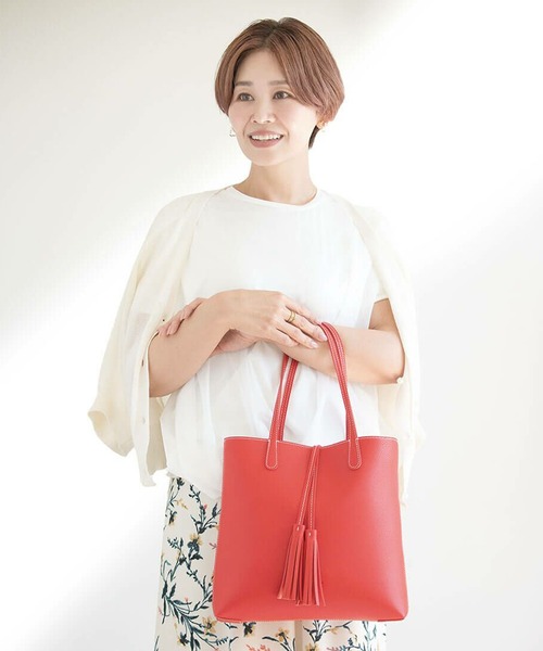 BarcosBlue（バルコスブルー）の「【BARCOS BLUE/バルコスブルー】タッセル付きトートバッグ（小さめサイズ）（トートバッグ・レディース・ブルー/シルバー/ブルーグリーン/ラベンダー/ホワイト/ピンク/レッド・ONE SIZE）」の15枚目の写真