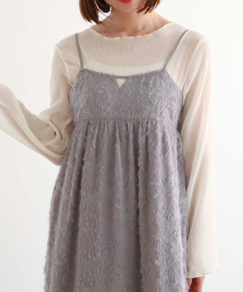 archives(アルシーヴ)の「ティアードシャギーキャミワンピース(ワンピース・レディース・グレー/アイボリー/ブラック・MEDIUM)」の18枚目の写真