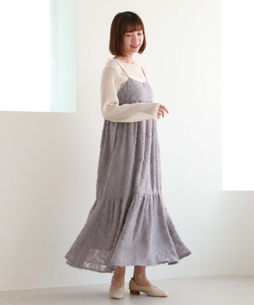 archives(アルシーヴ)の「ティアードシャギーキャミワンピース(ワンピース・レディース・グレー/アイボリー/ブラック・MEDIUM)」の14枚目の写真