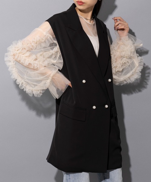 MAISON BREEZE reveur（メゾンブリーズレヴール）の「【MAISON BREEZE reveur】Tailored pearl button jacket vest テーラードパールボタンジャケットベスト trc（ベスト・レディース・グレー/ブラック/モカ・FREE）」の2枚目の写真