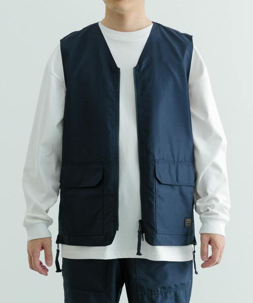ITEMS URBANRESEARCH（アイテムズ アーバンリサーチ）の「TAION　Military Reversible Vest（ベスト・メンズ・ブラック/オリーブ/ネイビー/グリーン系その他・LARGE/MEDIUM）」の4枚目の写真