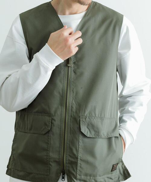 ITEMS URBANRESEARCH（アイテムズ アーバンリサーチ）の「TAION　Military Reversible Vest（ベスト・メンズ・ブラック/オリーブ/ネイビー/グリーン系その他・LARGE/MEDIUM）」の5枚目の写真