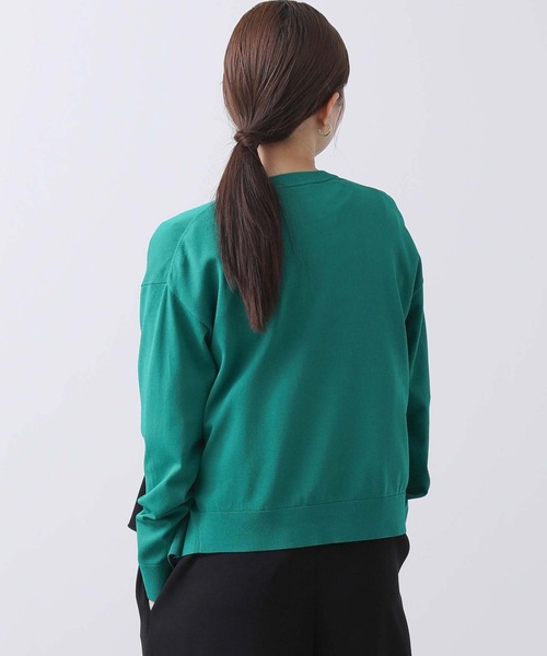 Torrazzo Donna（トラッゾドンナ）の「ビジュー釦クルーカーディガン（カーディガン/ボレロ・レディース・ホワイト/グリーン/ネイビー・FREE）」の8枚目の写真