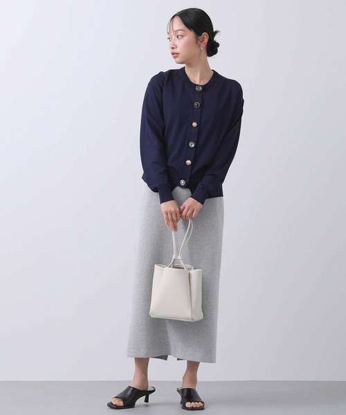 Torrazzo Donna（トラッゾドンナ）の「ビジュー釦クルーカーディガン（カーディガン/ボレロ・レディース・ホワイト/グリーン/ネイビー・FREE）」の10枚目の写真