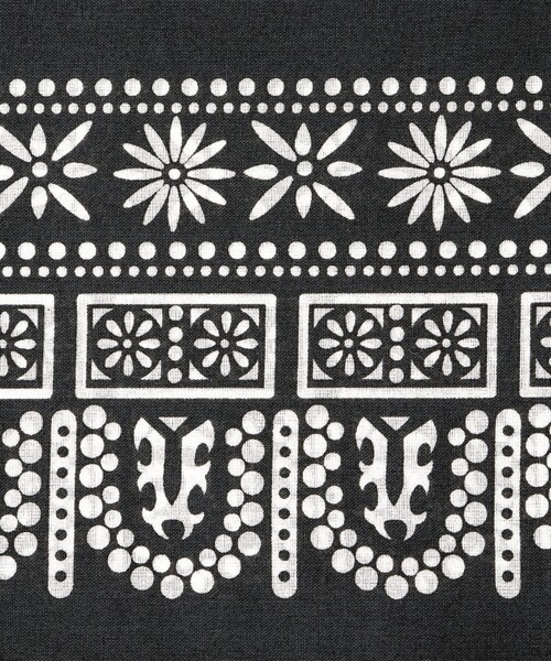 NOLLEY'S goodman（ノーリーズグッドマン）の「BANDANA SCARF DAISY バンダナスカーフ（バンダナ/スカーフ・メンズ・ブラック/ブルー・FREE）」の20枚目の写真