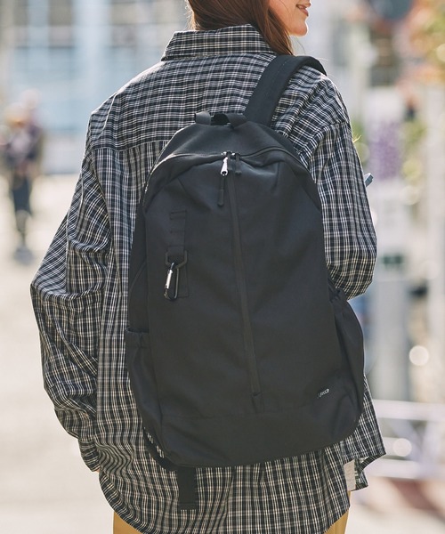 THE CRAFT CREW PRODUCTS（ザクラフトクループロダクツ）の「撥水マルチファンクションリュック【THE CRAFT CREW PRODUCTS】（バックパック/リュック・レディース・チャコール/ライトグレー/ブラック/アイボリー/ネイビー・FREE）」の22枚目の写真