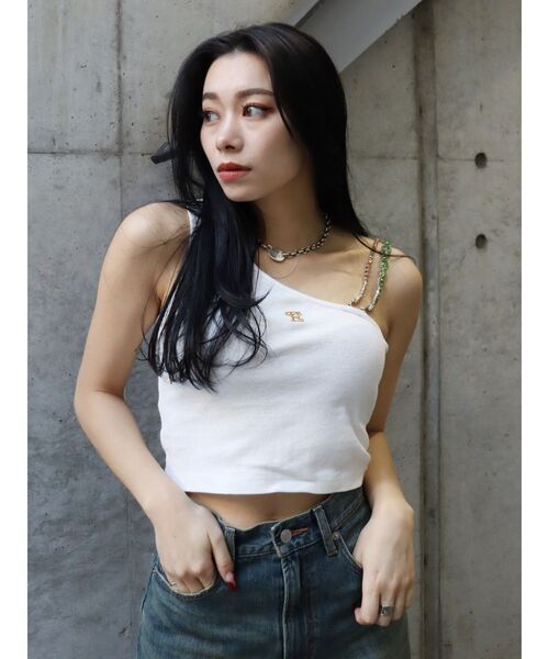 EVRIS(エヴリス)の「ビジューショルダートップス(タンクトップ・レディース・ホワイト/ブラック・FREE)」の17枚目の写真