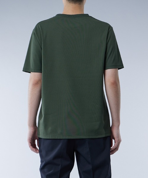UNITED TOKYO（ユナイテッドトウキョウ）の「残りわずか【WEB限定】テクノラマ Tシャツ |接触冷感/ レギュラーフィット/コンパクトT/インナー/１枚着/透けない/よれない（Tシャツ/カットソー・メンズ・ライトグレー/ダークグレー/ホワイト/オリーブ/ブラック/ライトブルーグレー・3/2/4/1）」の22枚目の写真