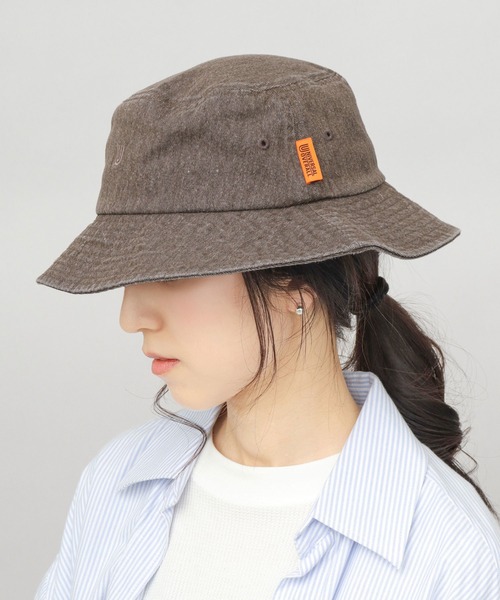 UNIVERSAL OVERALL(ユニバーサルオーバーオール)の「UOロゴ刺繍 ヴィンテージツイル ダウンブリムハット つば長め(ハット・メンズ・ブラウン/ブラック・FREE)」の8枚目の写真