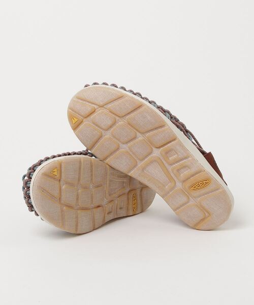 KEEN(キーン)の「UNEEK II HARVEST / ユニーク ツー ハーベスト / メンズ スニーカーサンダル(サンダル・メンズ・ダークブラウン系・29cm/28cm/27.5cm/27cm/26.5cm/26cm/25.5cm/25cm)」の3枚目の写真