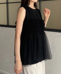 フリルチュールドッキングノースリプルオーバー