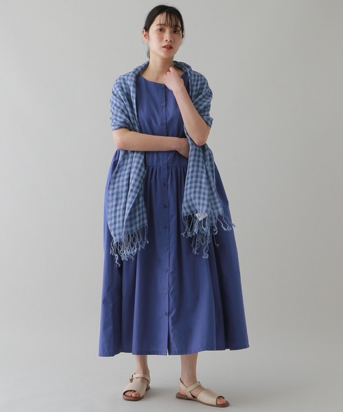 studio CLIP（スタディオクリップ）の「《natural by clip》ダブルフロント切り替えギャザーワンピース（ワンピース・レディース・ベージュ/ライトグリーン/ブルー/ブラック・FREE）」の4枚目の写真