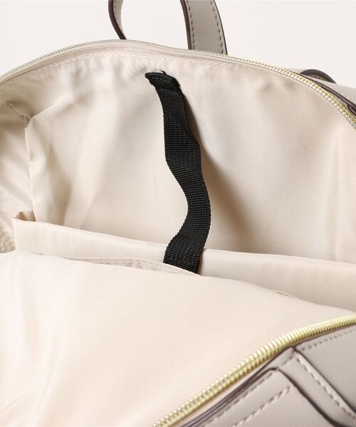 SALON de RUBAN(サロンドルヴァン)の「【SALON de RUBAN / サロン ド ルヴァン】 × かるいかばん リュック SAC'S BAR別注(バックパック/リュック・レディース・ライトグレー/ブラック/アイボリー/グレイッシュベージュ/グレー系その他/ベージュ系その他・FREE)」の8枚目の写真