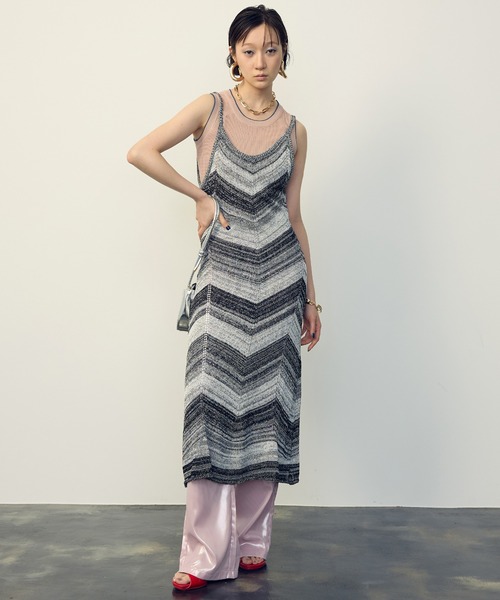 uyu.（ウユ）の「Multi-Border Mesh Knit Dress / マルチボーダーメッシュニットワンピース【uyu./ウユ】（ワンピース・レディース・ブルー/グレー・FREE）」の18枚目の写真