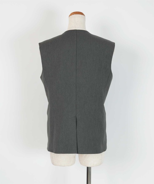 UR'S（ユアーズ）の「Vネックジレ/ベスト（ベスト・レディース・ネイビー/チャコール/ブラック/アイボリー・S/M/L）」の10枚目の写真