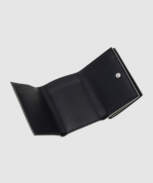 MARNI(マルニ)の「MENDING CALF LEATHER / 三つ折り財布(財布・レディース・ブラック/ライトグレー/ライトベージュ/グレー・ONE SIZE)」の15枚目の写真